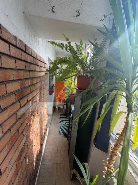 Crangasi, apartament cu 3 camere de vanzare, loc de parcare.